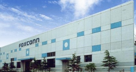 汽車FPC之富士康廣州10.5代線首臺曝光機進駐，10月將量產(chǎn)